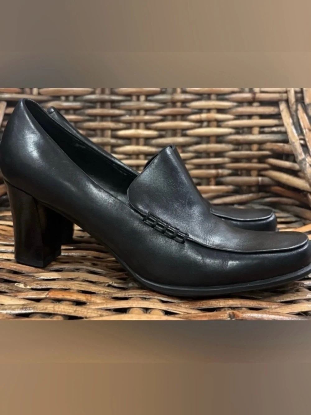 Franco Sarto Black Women's Nolan
Pump Loafers in size 10 - Picture 13 of 16